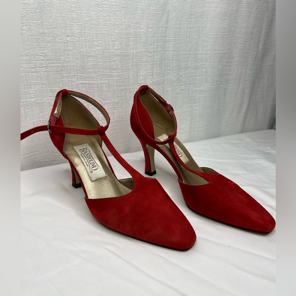 BANDOLINO women’s Red Suede stiletto strappy heels - Picture 2 of 7